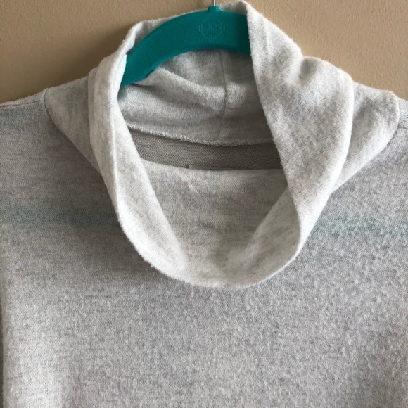 Lucky Brand Light Gray Mock Turtle Neck Long Sleeve Sheer High Low Top - Picture 7 of 10